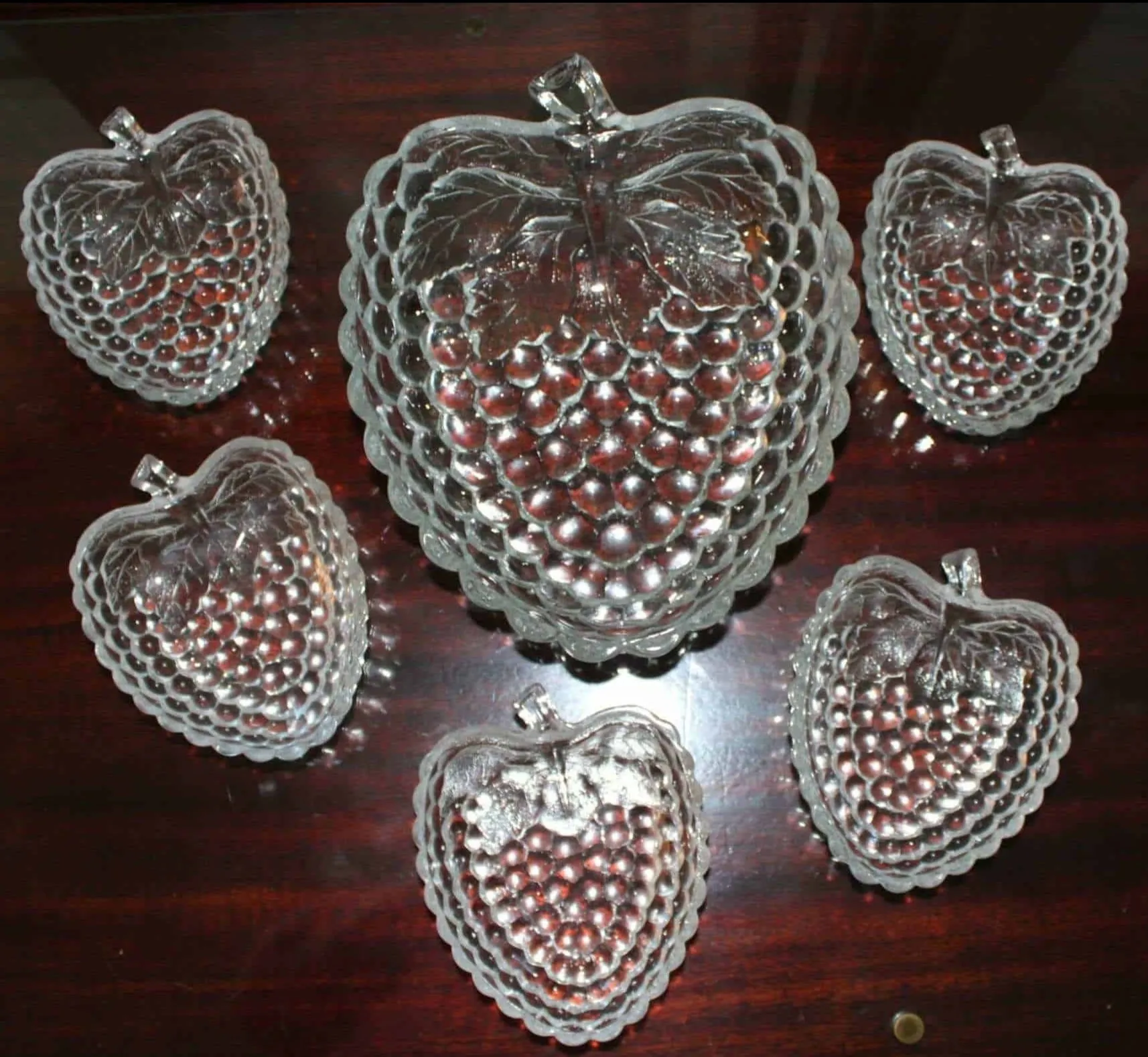 Salad Bowl Set, Berry Shaped Glass Bowls, Set of 6, Vintage Italy